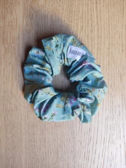 Scrunchie blue diamond 1