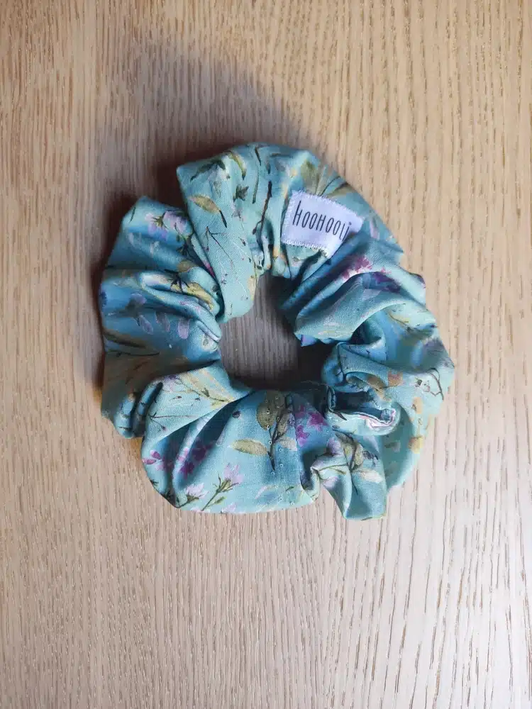 Scrunchie blue diamond