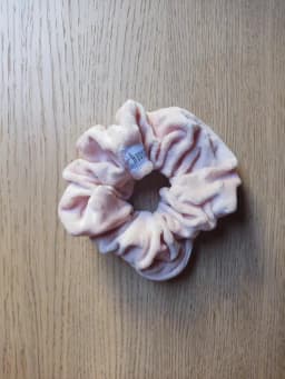 Scrunchie #7 1